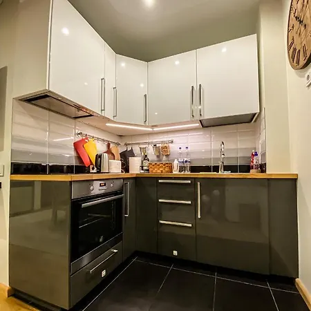 Appartement 5th Floor 24h Self Check-in Privat Free Parking *