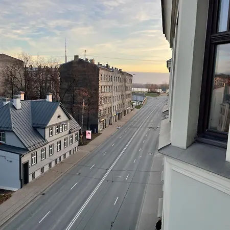 5th Floor 24h Self Check-in Privat Free Parking Appartement *