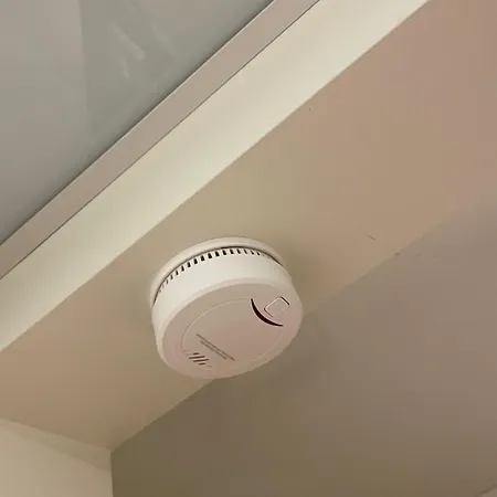 Lägenhet 5th Floor 24h Self Check-in Privat Free Parking