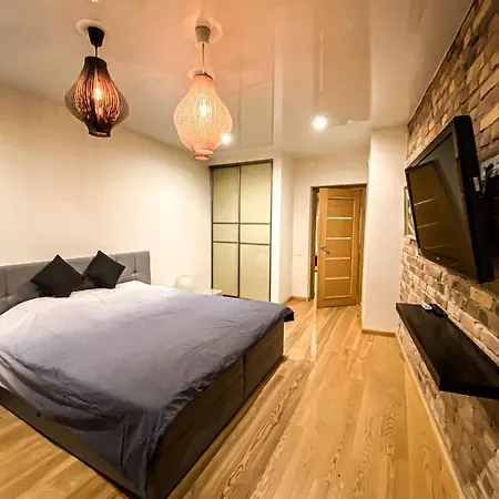 5th Floor 24h Self Check-in Privat Free Parking 리가